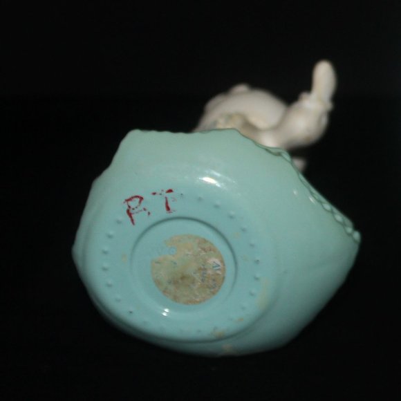 Vintage Avon Felina Fluffles Pink & Pretty Kitty Perfume Bottle - Picture 7 of 8